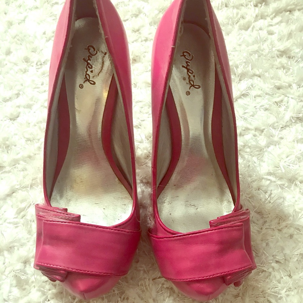 Pink Qupid size 7 heels